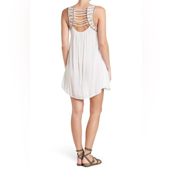 NWT Area  Starts White Embroidered Tank Dress  Women Size M Medium - Picture 3 of 14